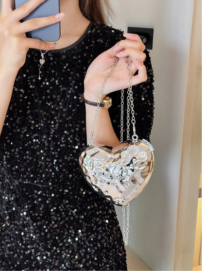 Metallic Heart Lip Clutch