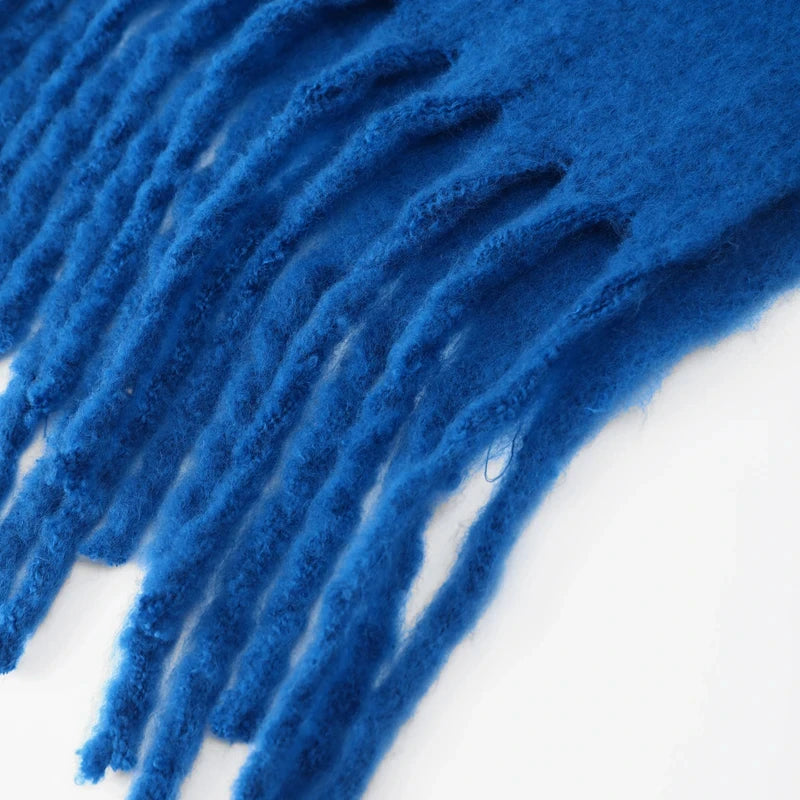 Soft Cashmere-Blend Winter Scarf