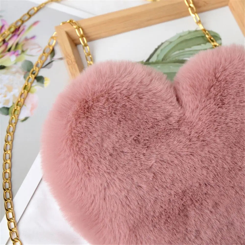 Bella Fluffy Heart Shoulder Bag